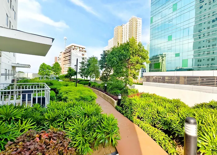 2012t2 Avida Towers It Park 1bedroom Unit Queen Bed Apartment