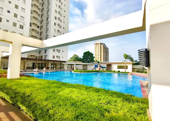 2012t2 Avida Towers It Park 1bedroom Unit Queen Bed Cebu