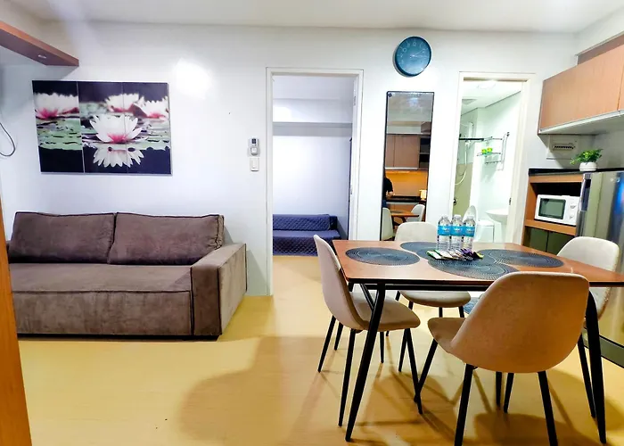 2012t2 Avida Towers It Park 1bedroom Unit Queen Bed *