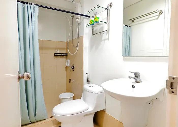 2012t2 Avida Towers It Park 1bedroom Unit Queen Bed