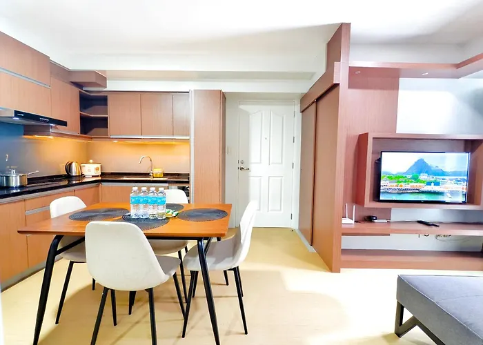 2012t2 Avida Towers It Park 1bedroom Unit Queen Bed Apartment Cebu
