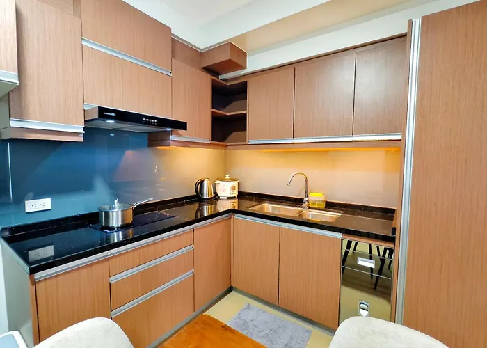 2012t2 Avida Towers It Park 1bedroom Unit Queen Bed